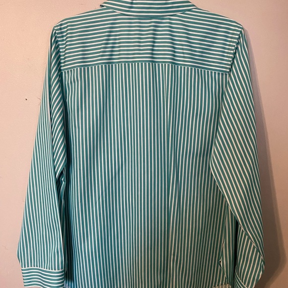 Chico’s - Picture 3 of 3